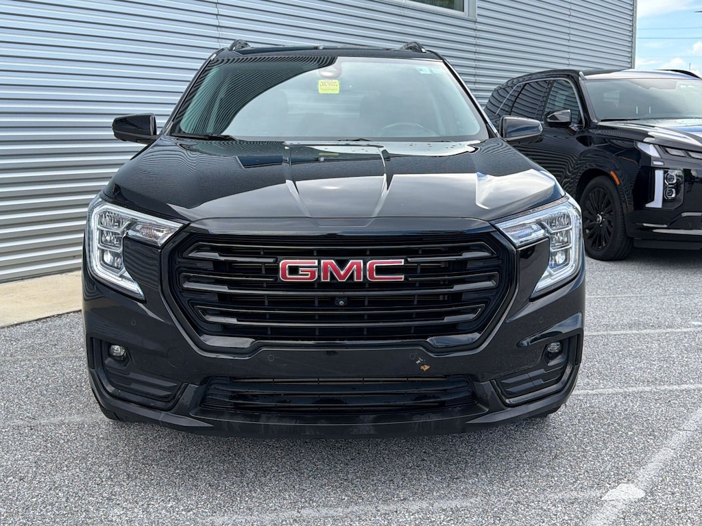 Used 2022 GMC Terrain SLT SUV