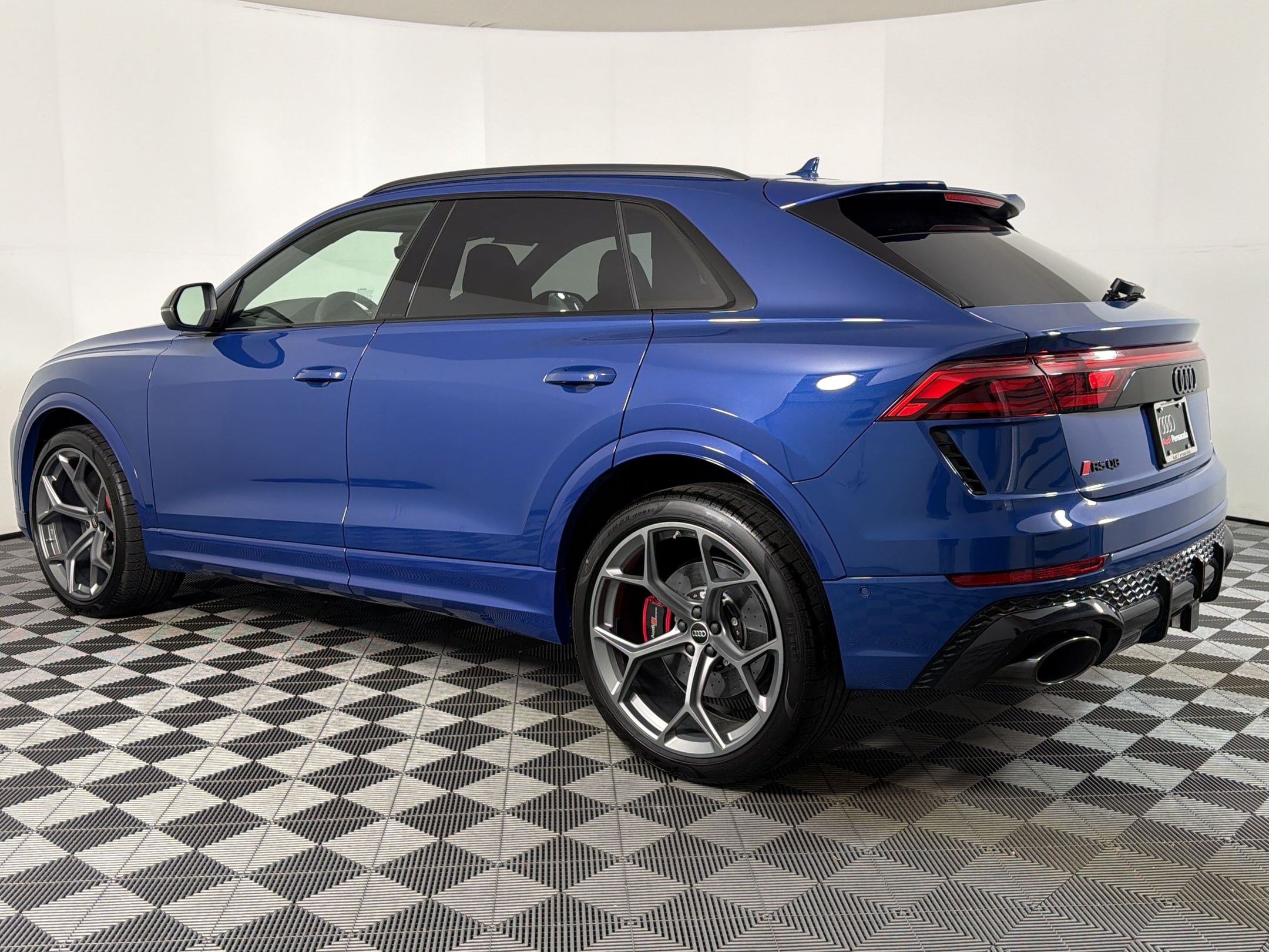 RS Q8 Performance SUV