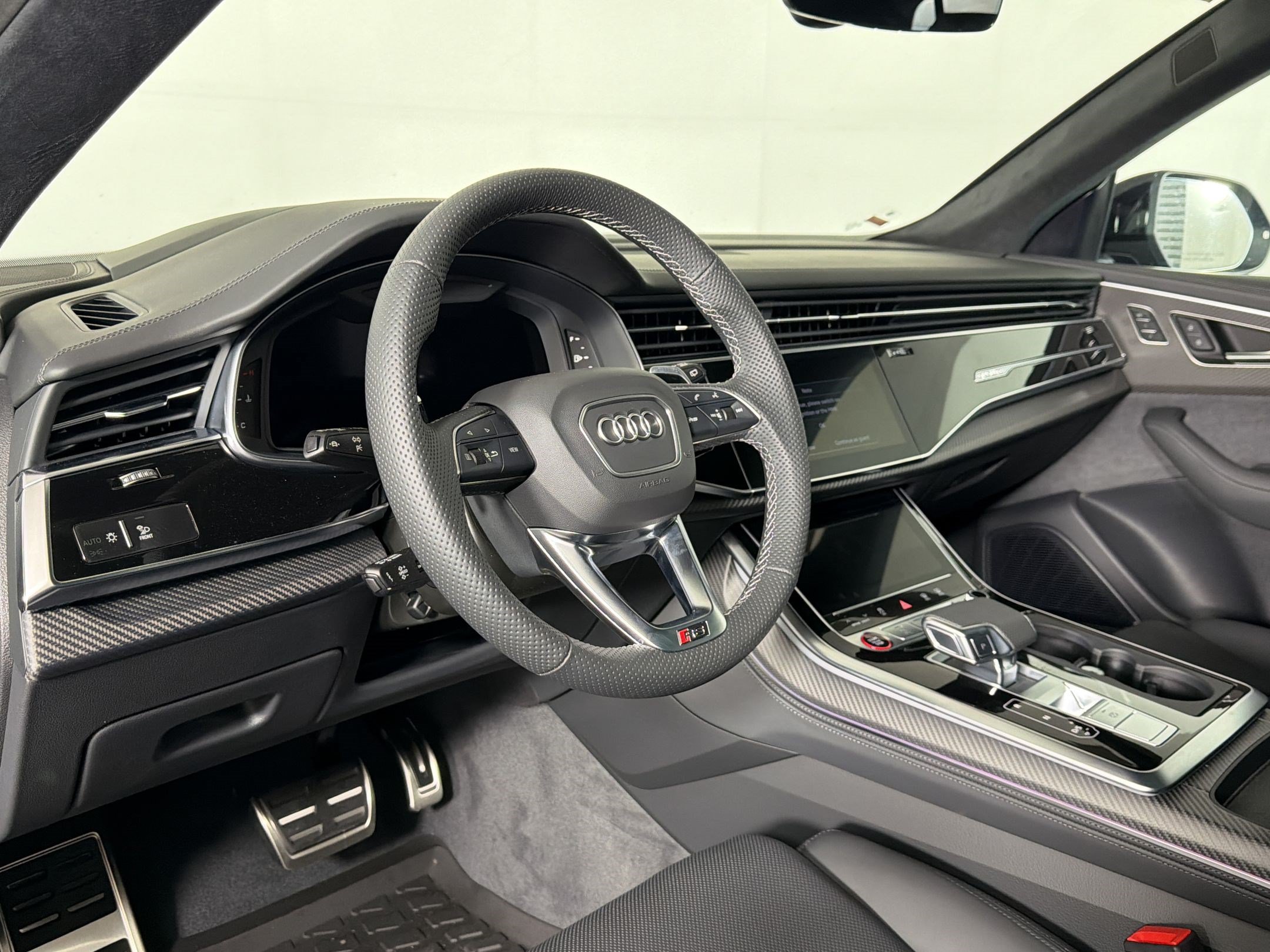 RS Q8 Performance SUV