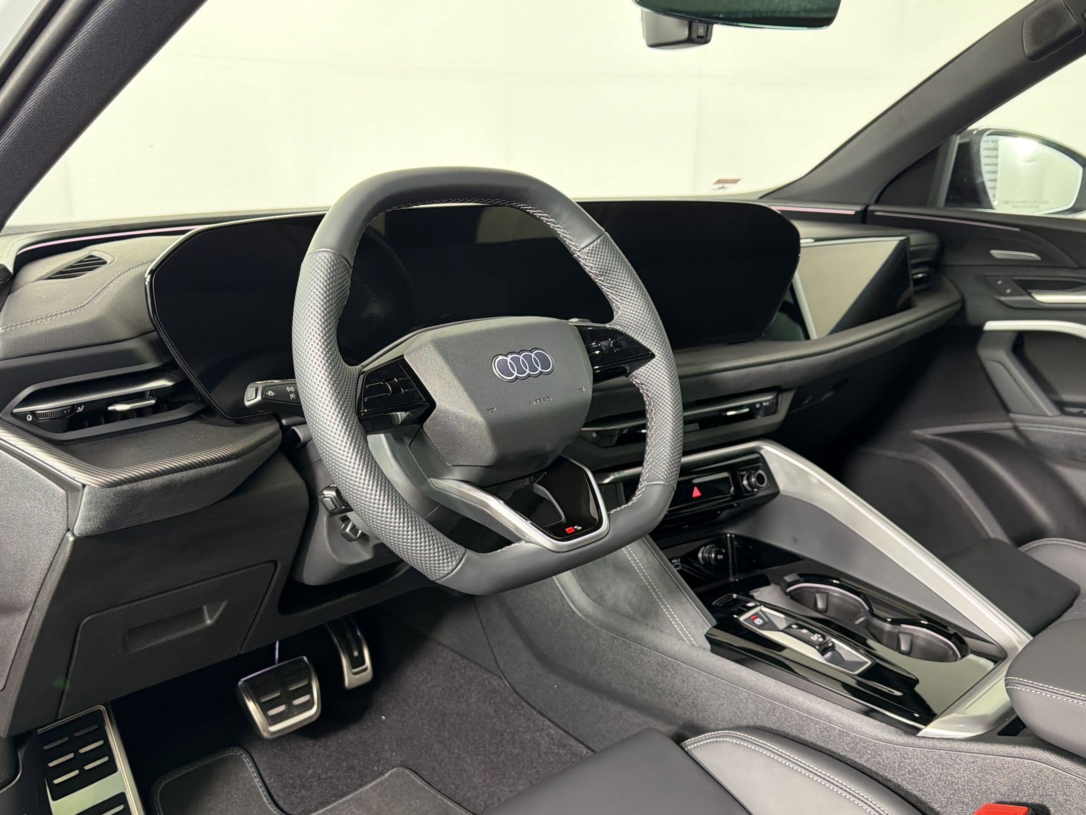 SQ5 Premium Plus SUV