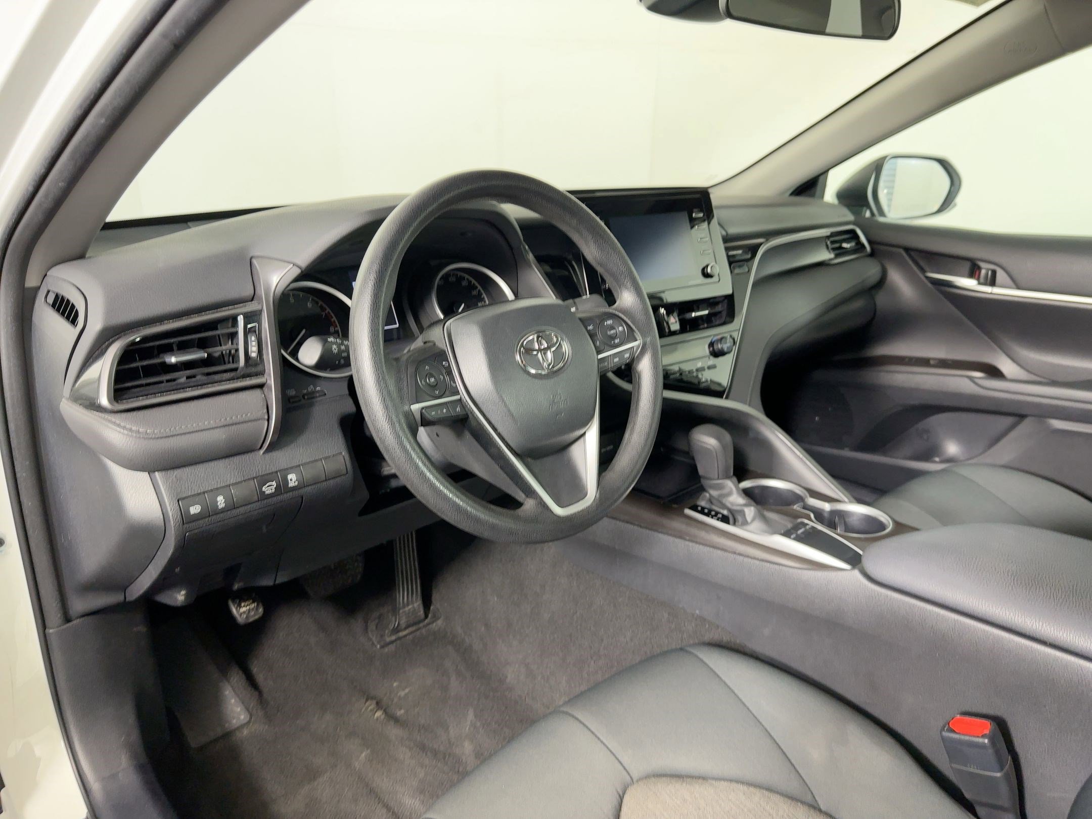 2024 Toyota Camry LE photo 3