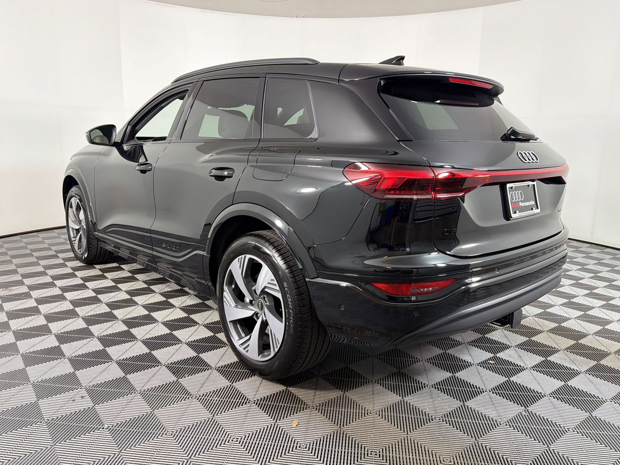 Q6 E-tron Premium SUV