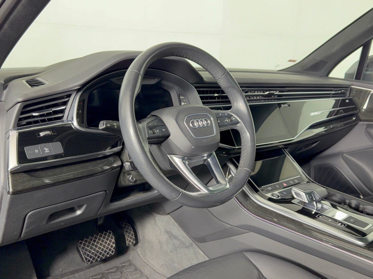 Used 2022 Audi Q7 45 Premium SUV