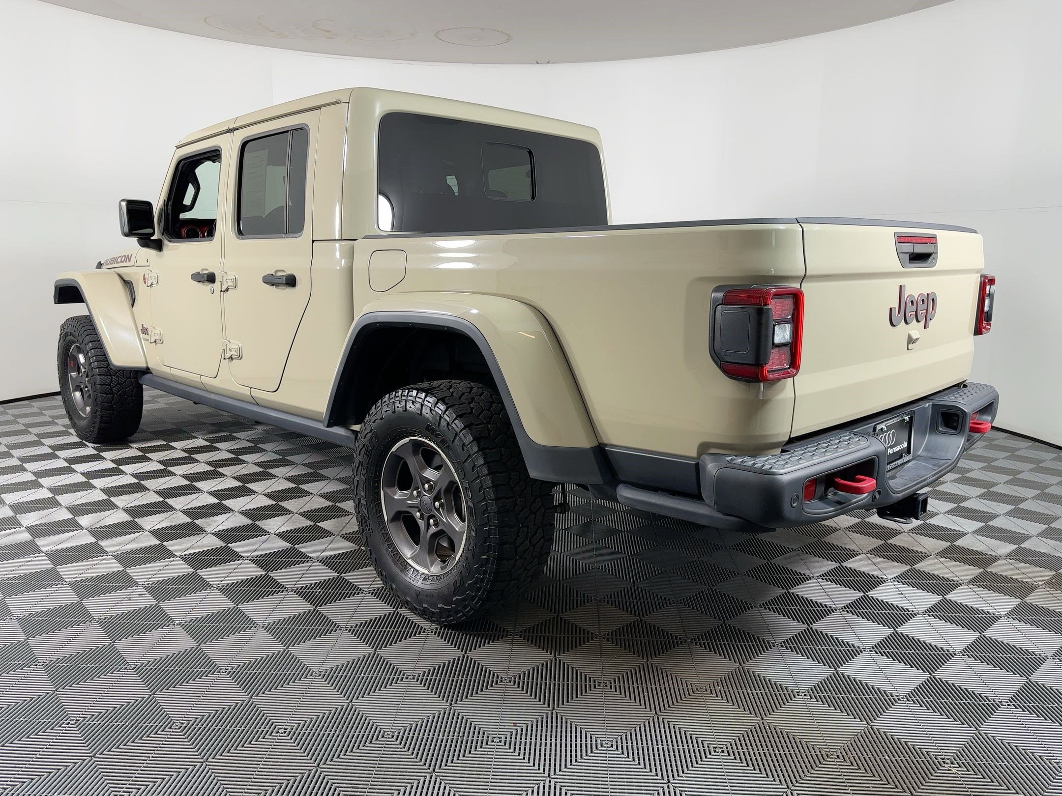 2020 Jeep Gladiator Rubicon photo 3