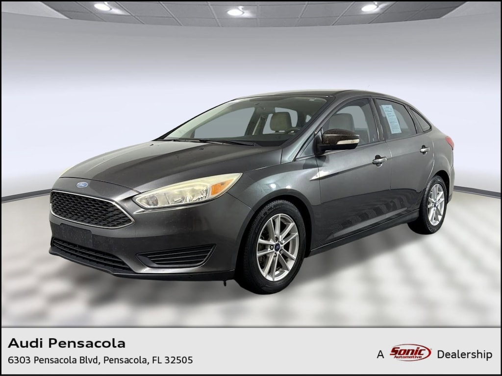 Used 2016 Ford Focus SE Sedan