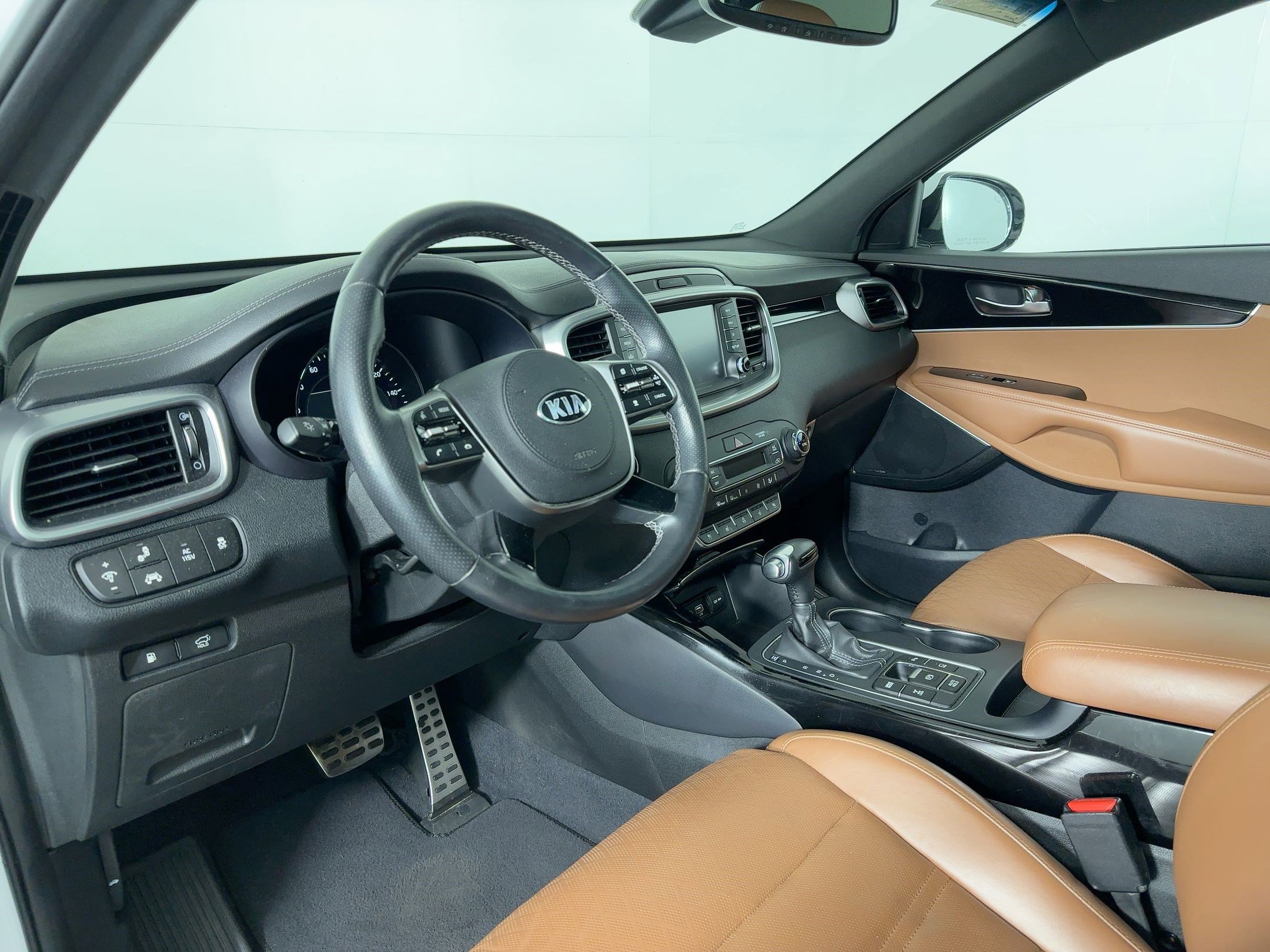 2019 Kia Sorento photo 3