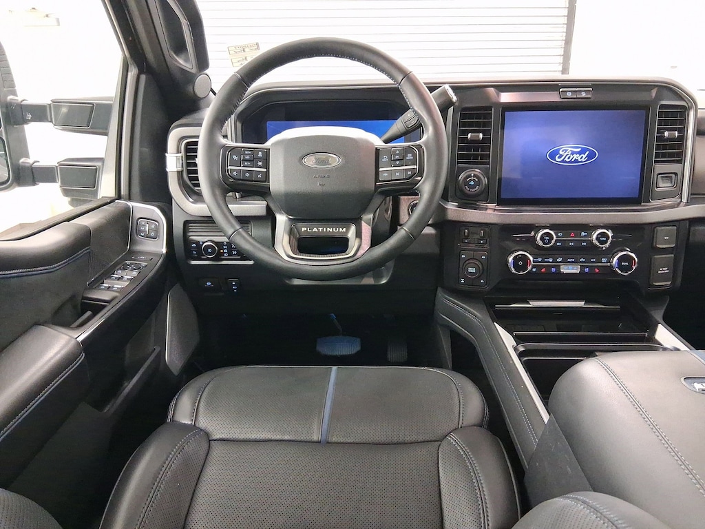 Used 2025 Ford F-250 Truck Crew Cab