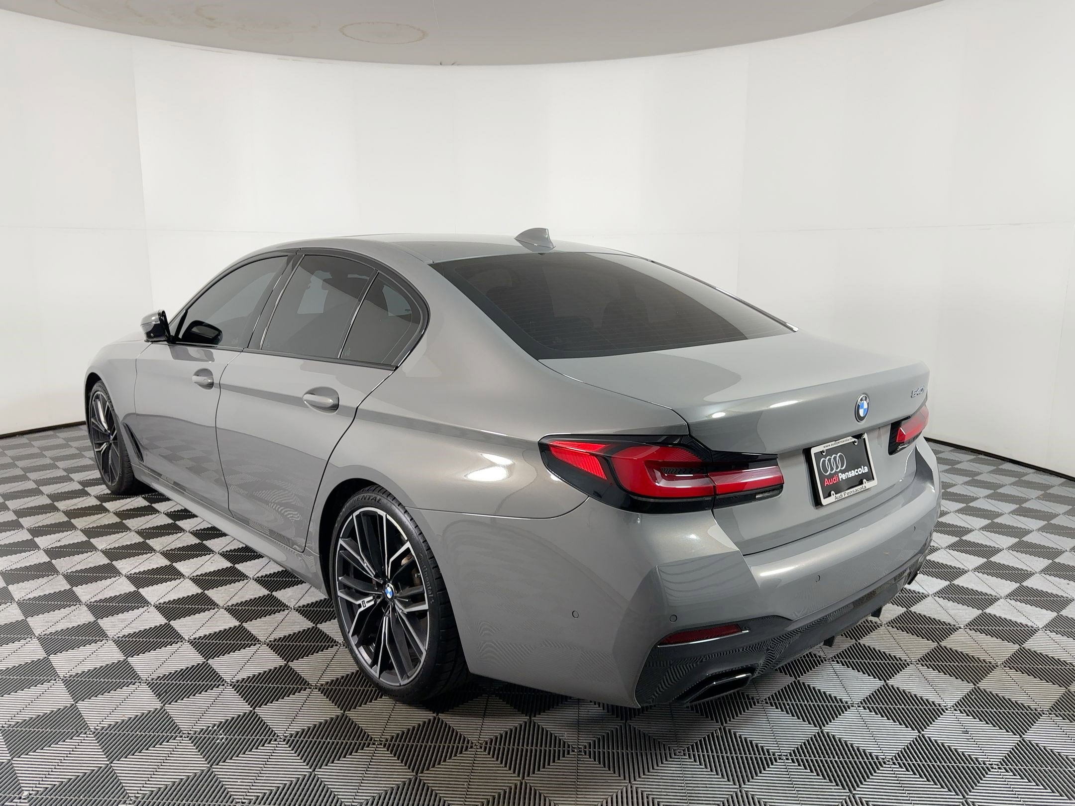 2021 Bmw 540i photo 3