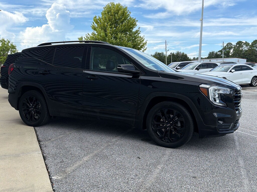 Used 2022 GMC Terrain SLT SUV