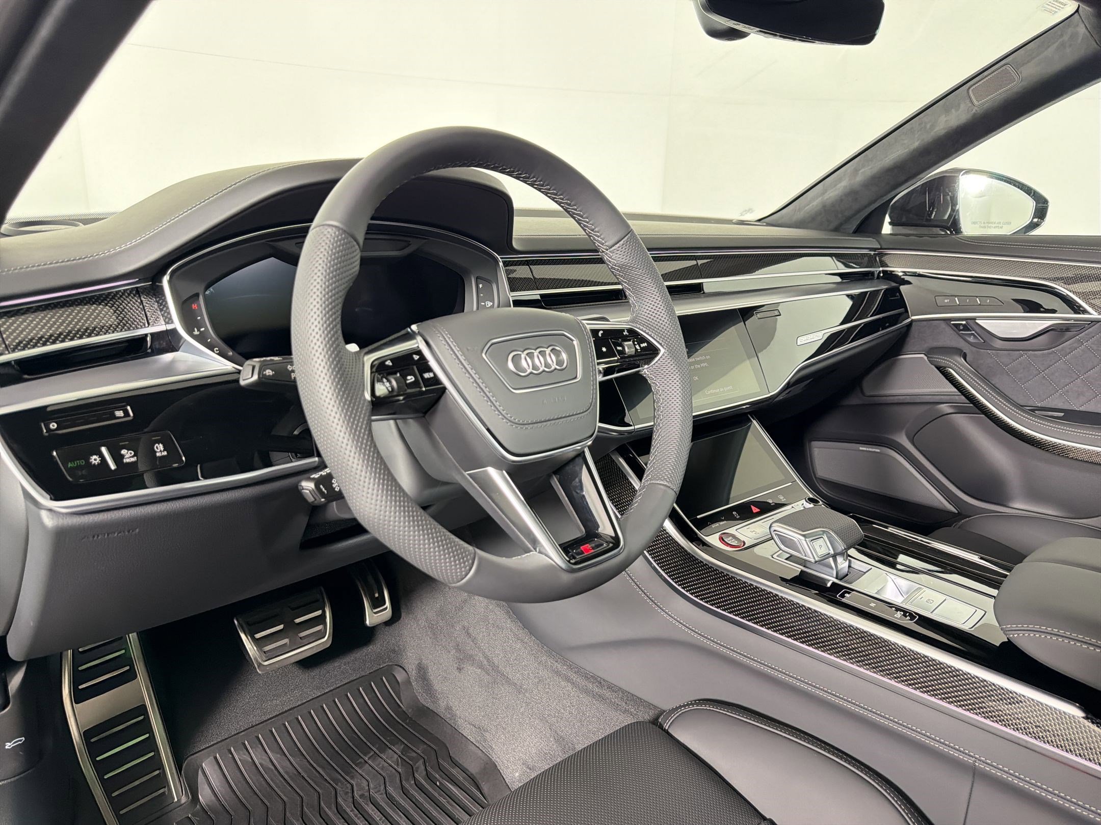 S8 Quattro Sedan
