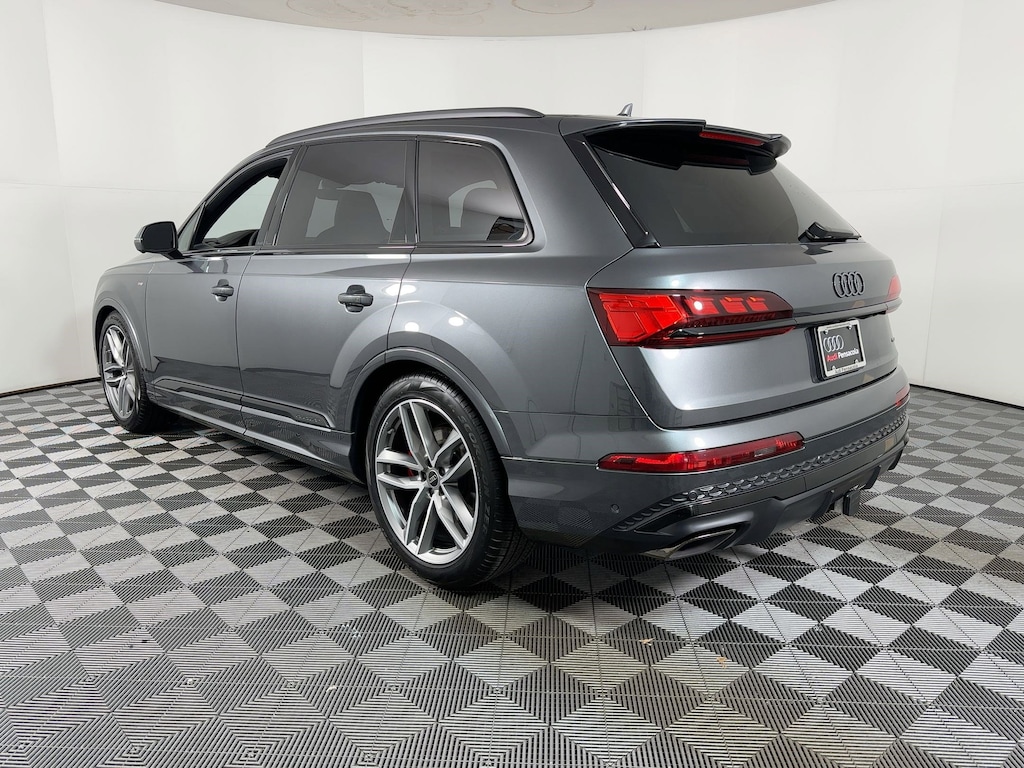 New 2026 Audi Q7 55 Prestige SUV
