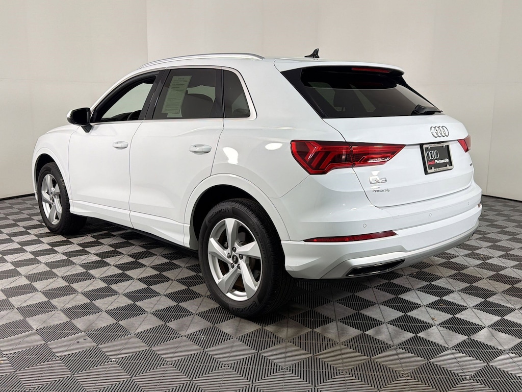 Certified 2022 Audi Q3 40 Premium SUV