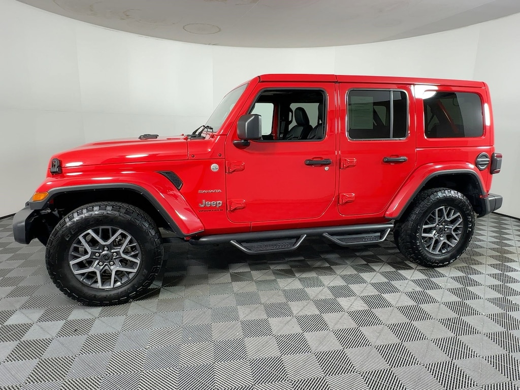 Used 2024 Jeep Wrangler Sahara SUV