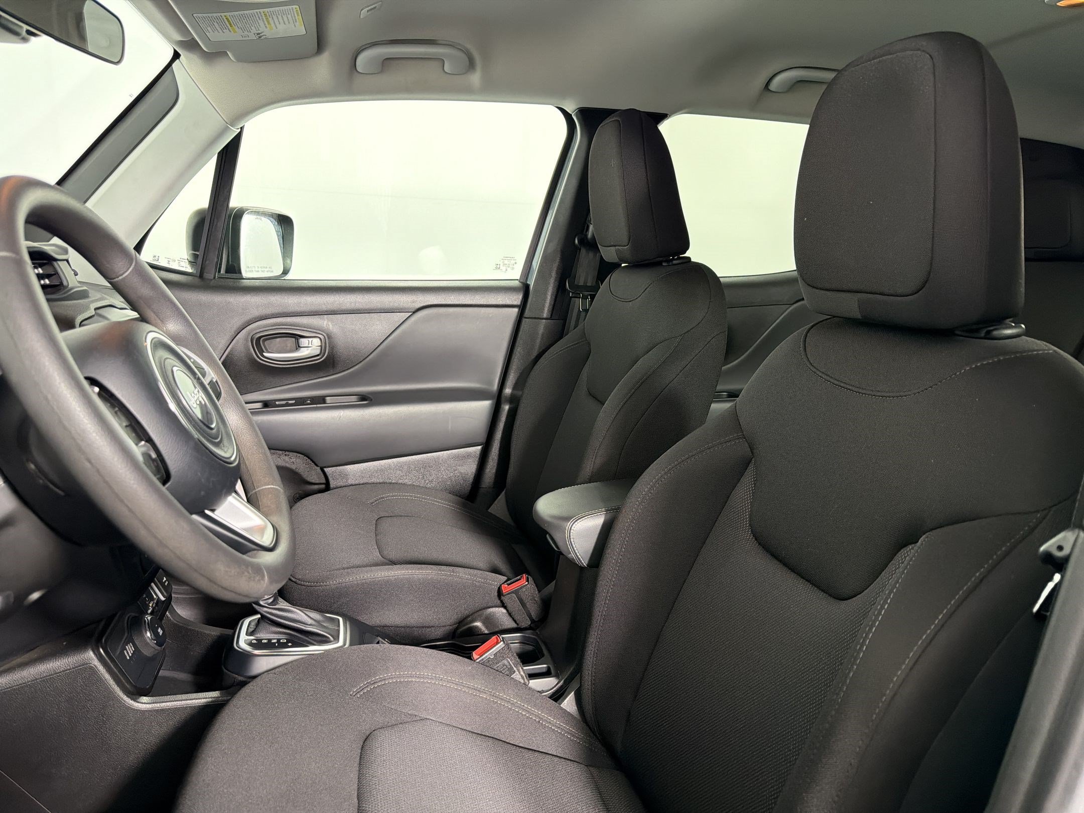 Renegade Latitude SUV