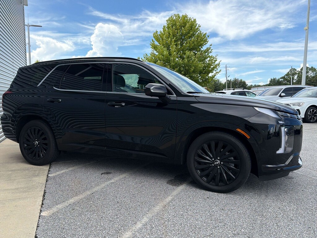 Used 2025 Hyundai Palisade Calligraphy Night Edition SUV