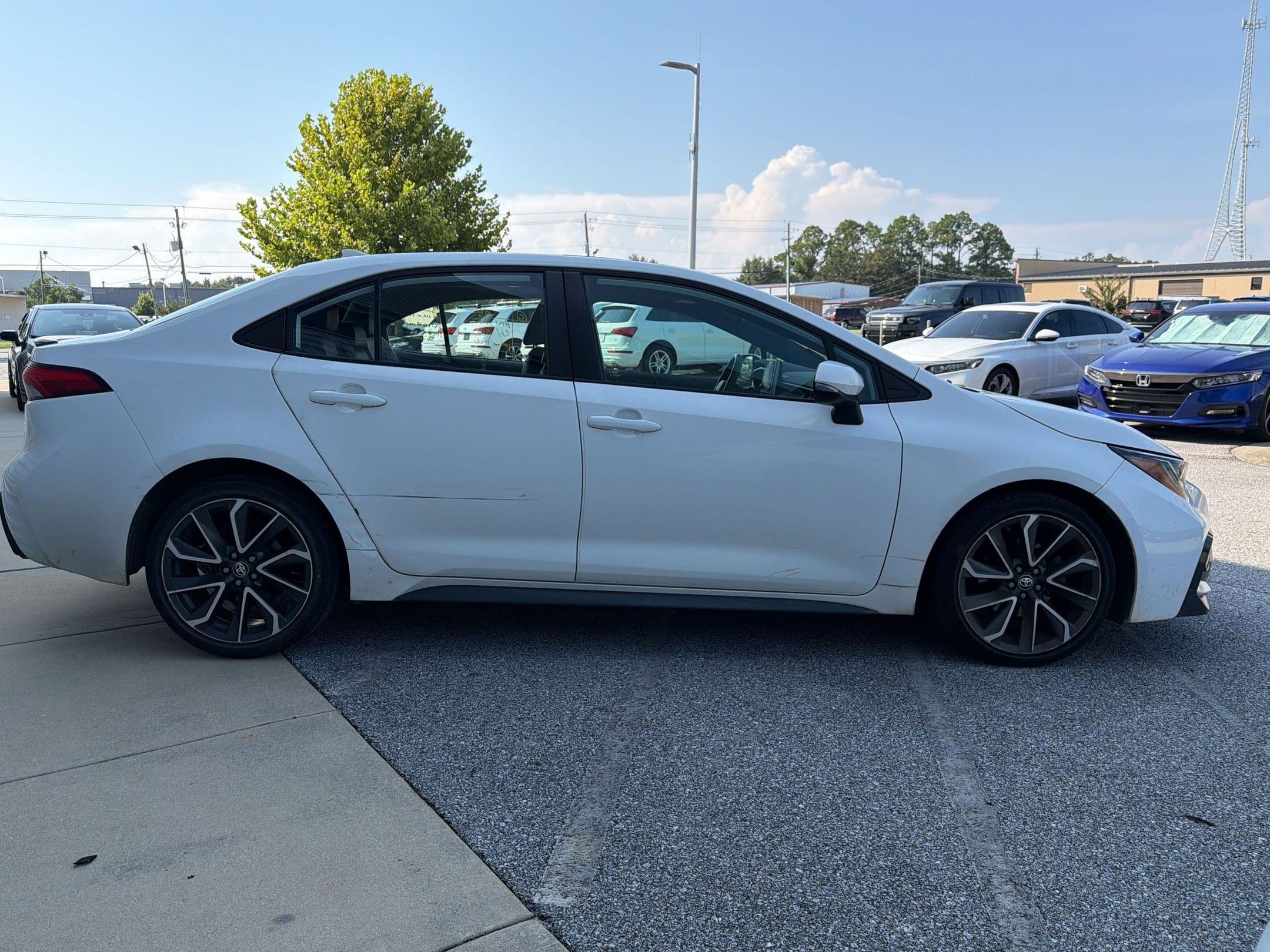 Corolla XSE Sedan