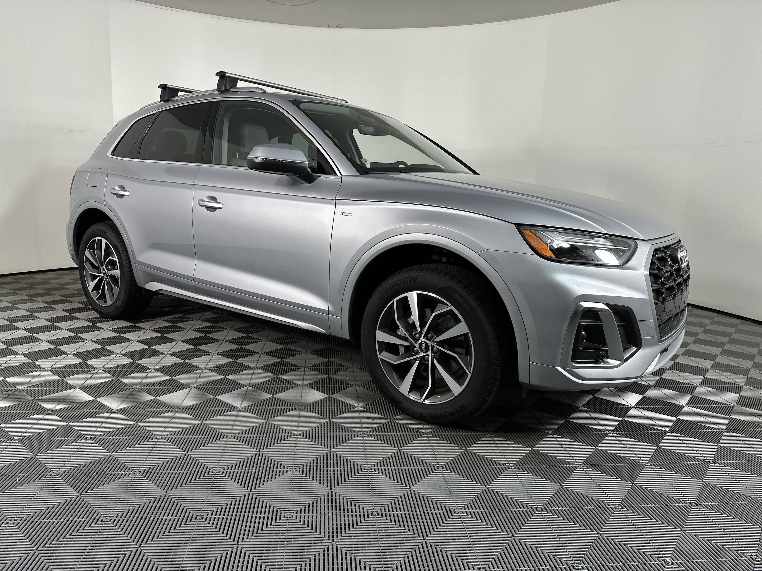 Certified 2025 Audi Q5 Premium Plus with VIN WA1EAAFY5S2024916 for sale in Pensacola, FL