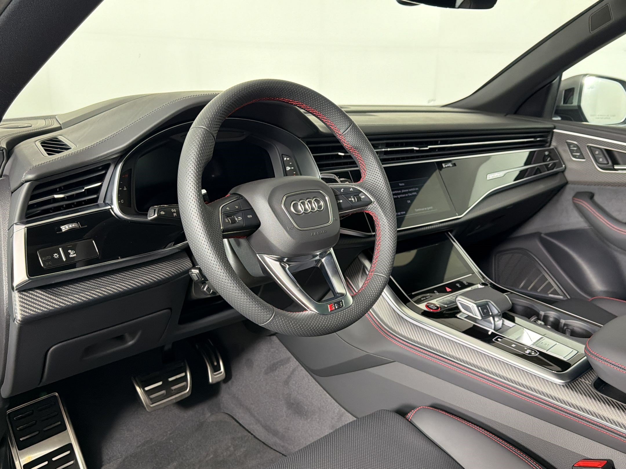 RS Q8 Performance SUV