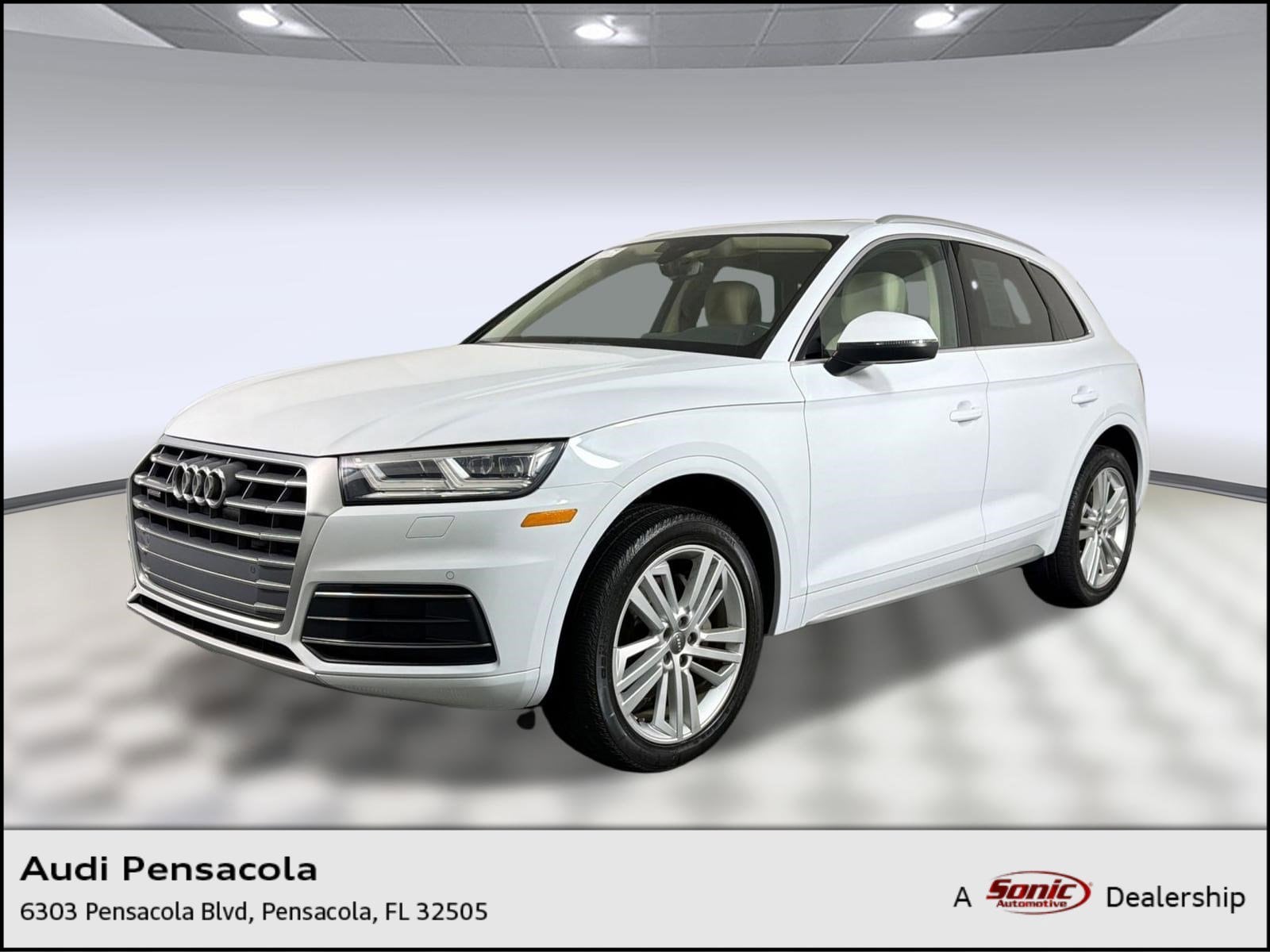 2019 Audi Q5 2.0T quattro S tronic Premium Plus's photo