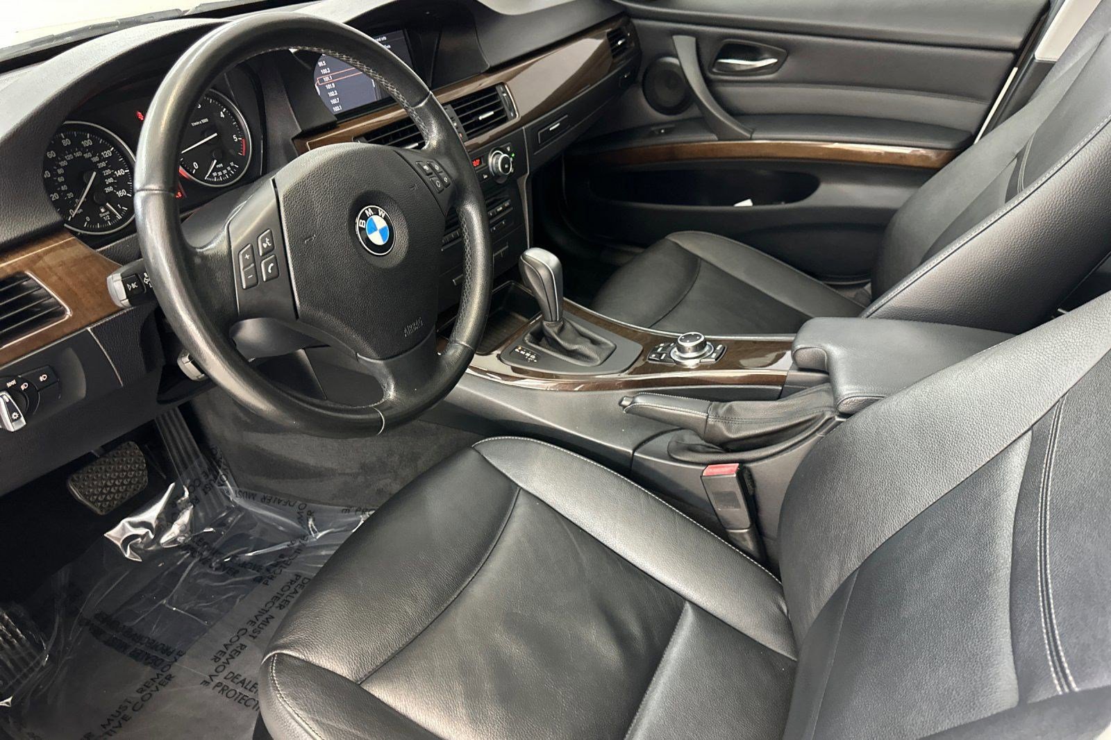 2011 Bmw 335d 3-Series photo 3