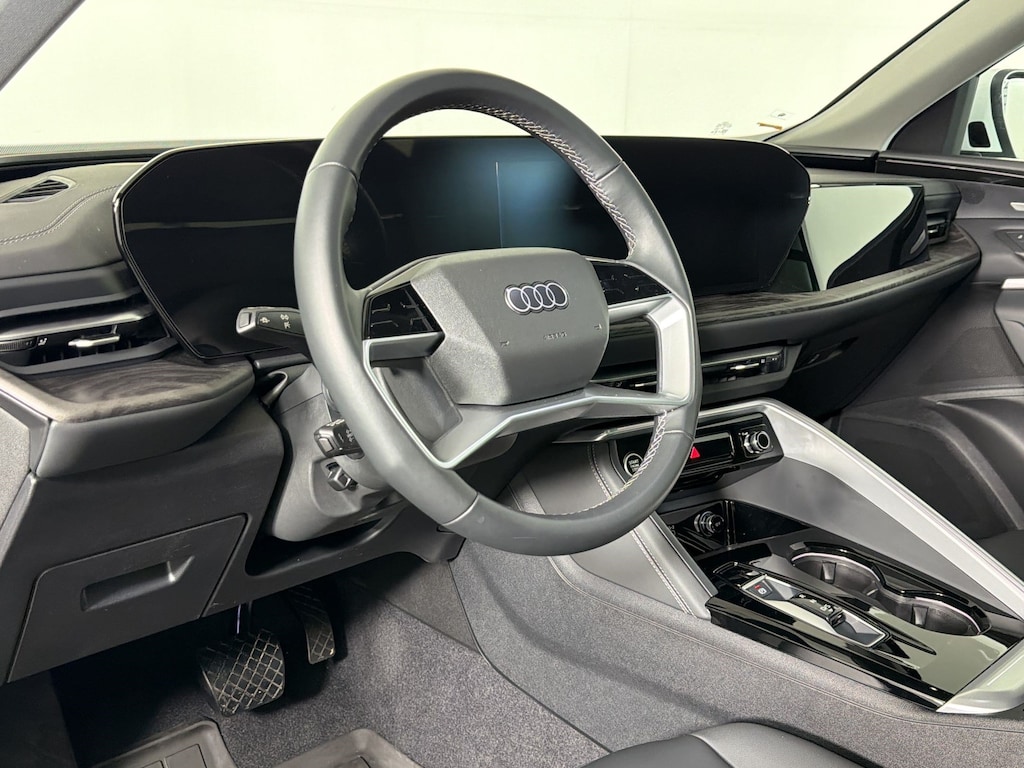 Certified 2025 Audi Q5 2.0T Premium SUV