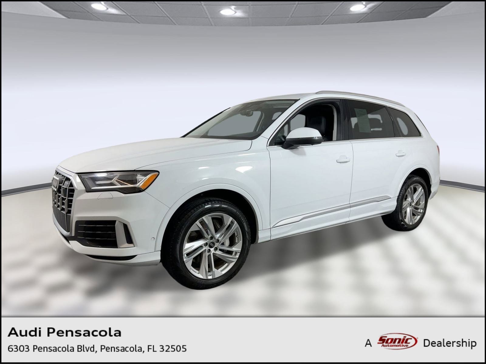 2023 Audi Q7 Premium Plus's photo