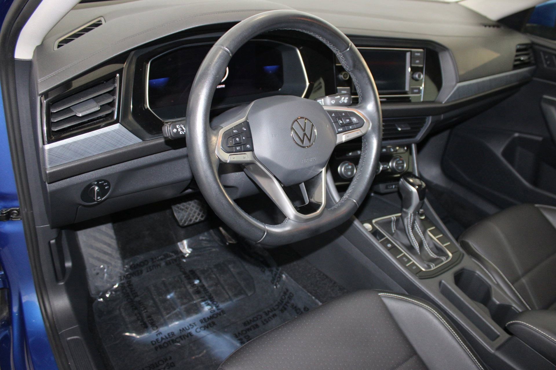 2022 Volkswagen Jetta 1.5T SE photo 4