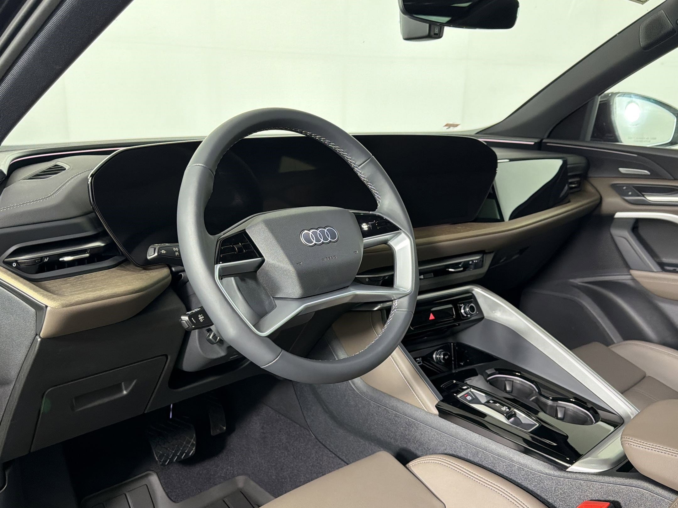 Q5 Sportback Premium Plus SUV
