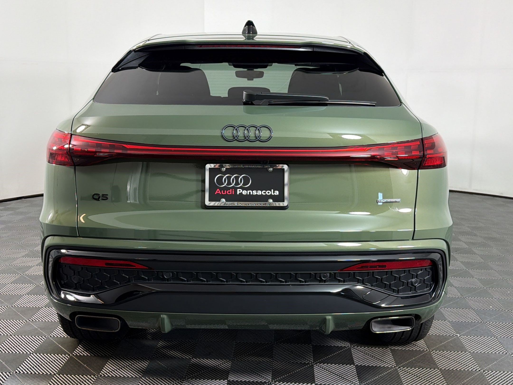 Q5 Sportback Premium Plus SUV