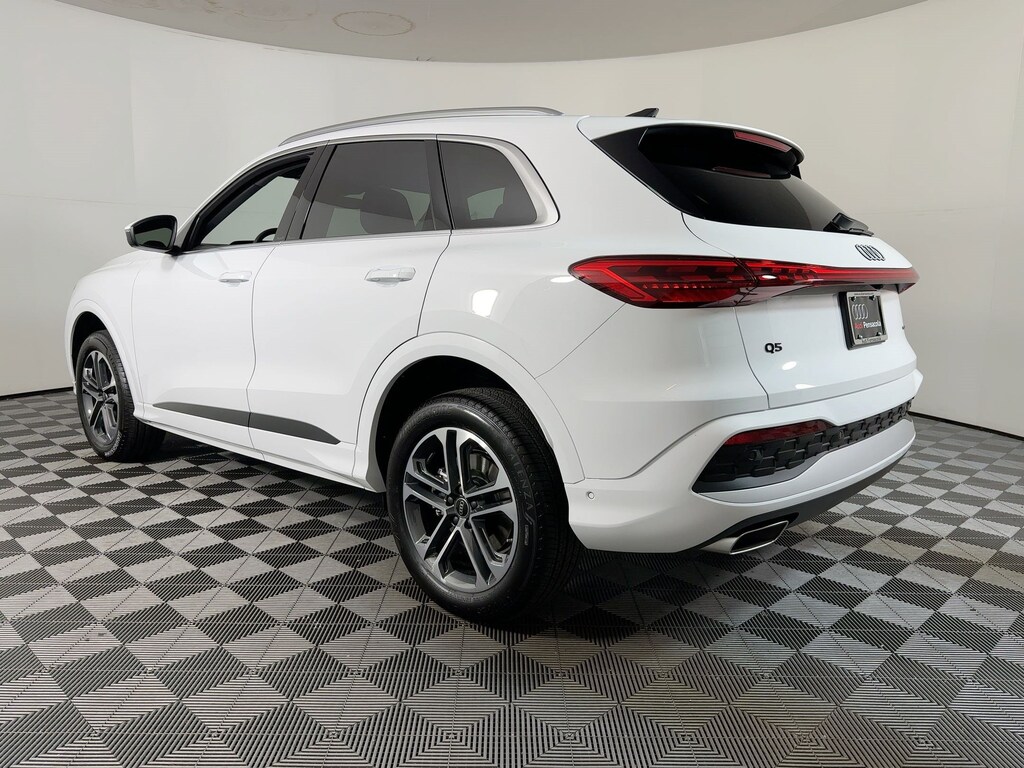 Used 2025 Audi Q5 2.0T Premium SUV