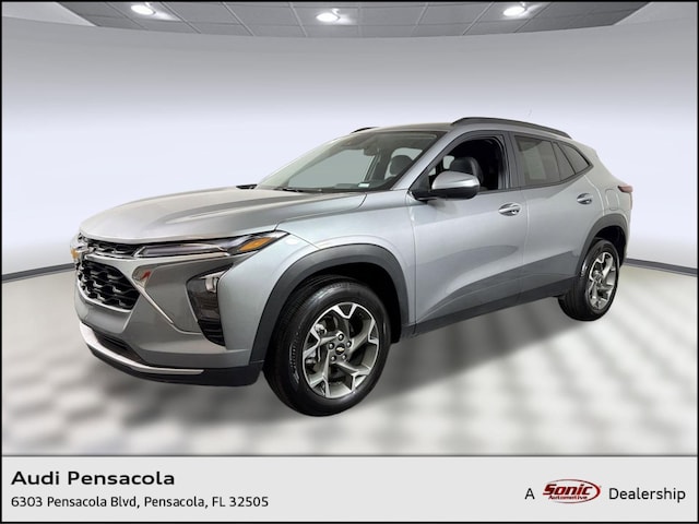 Used 2025 Chevrolet Trax LT SUV in Pensacola