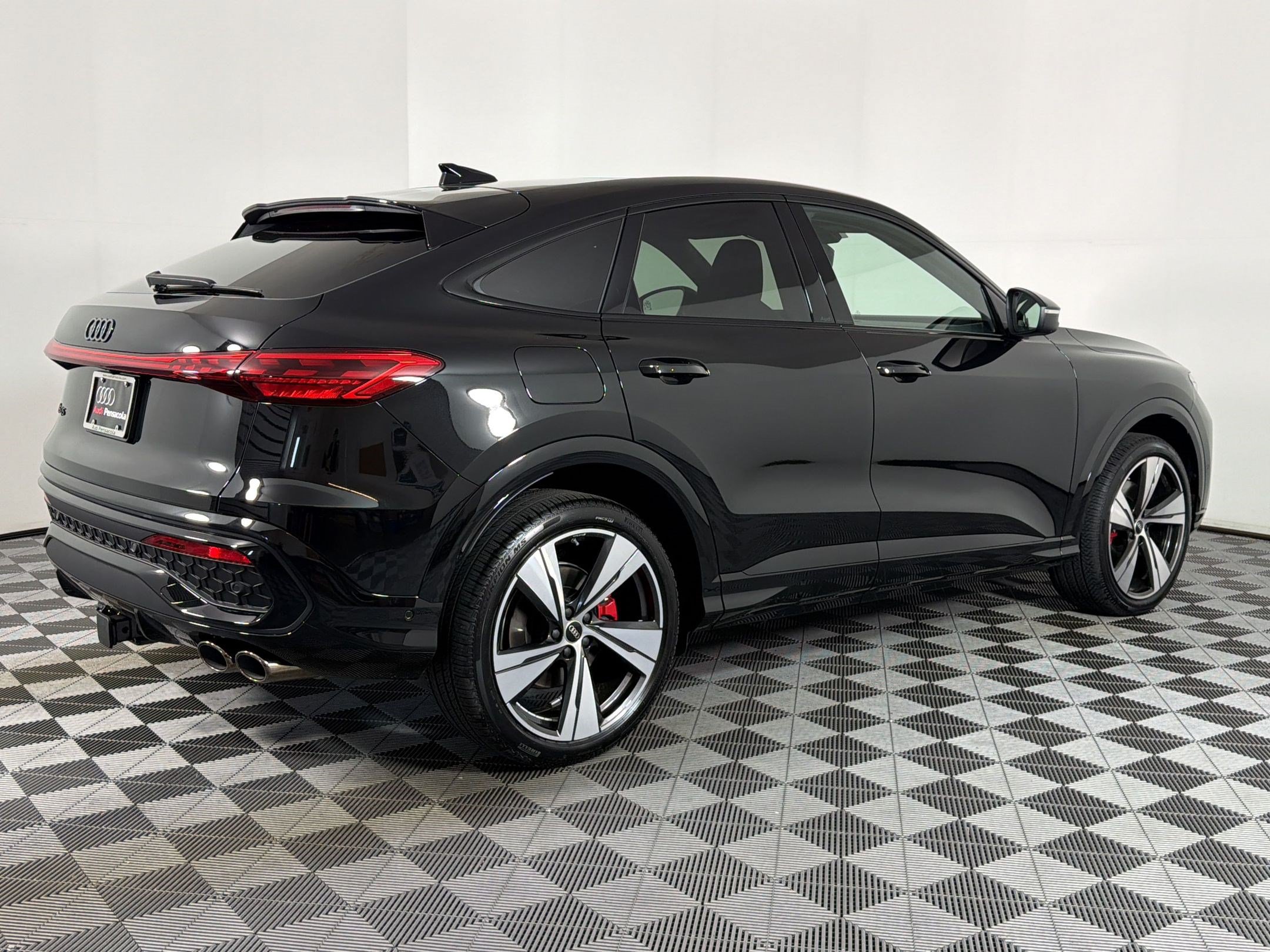 SQ5 Sportback Premium Plus SUV