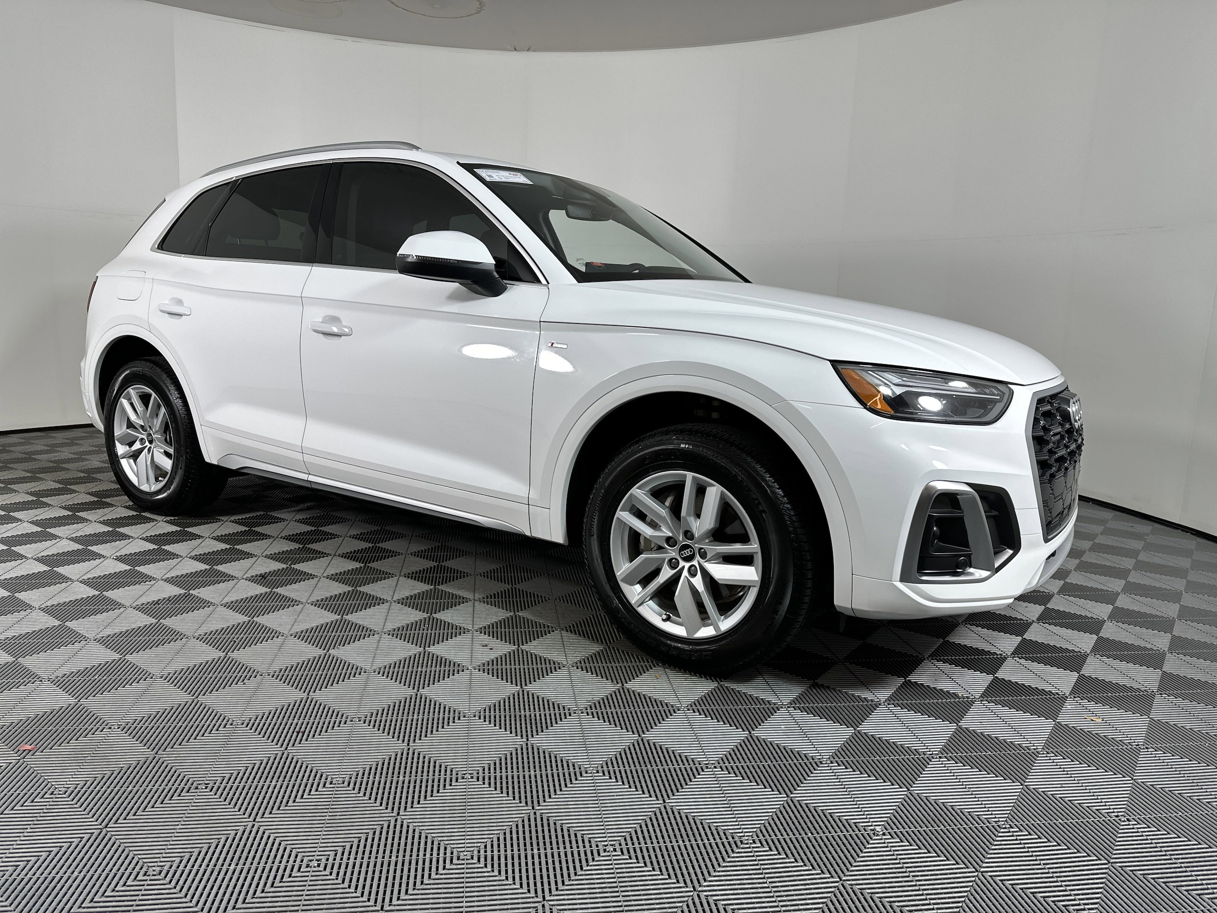 Used 2023 Audi Q5 Premium with VIN WA1GAAFY6P2002293 for sale in Pensacola, FL