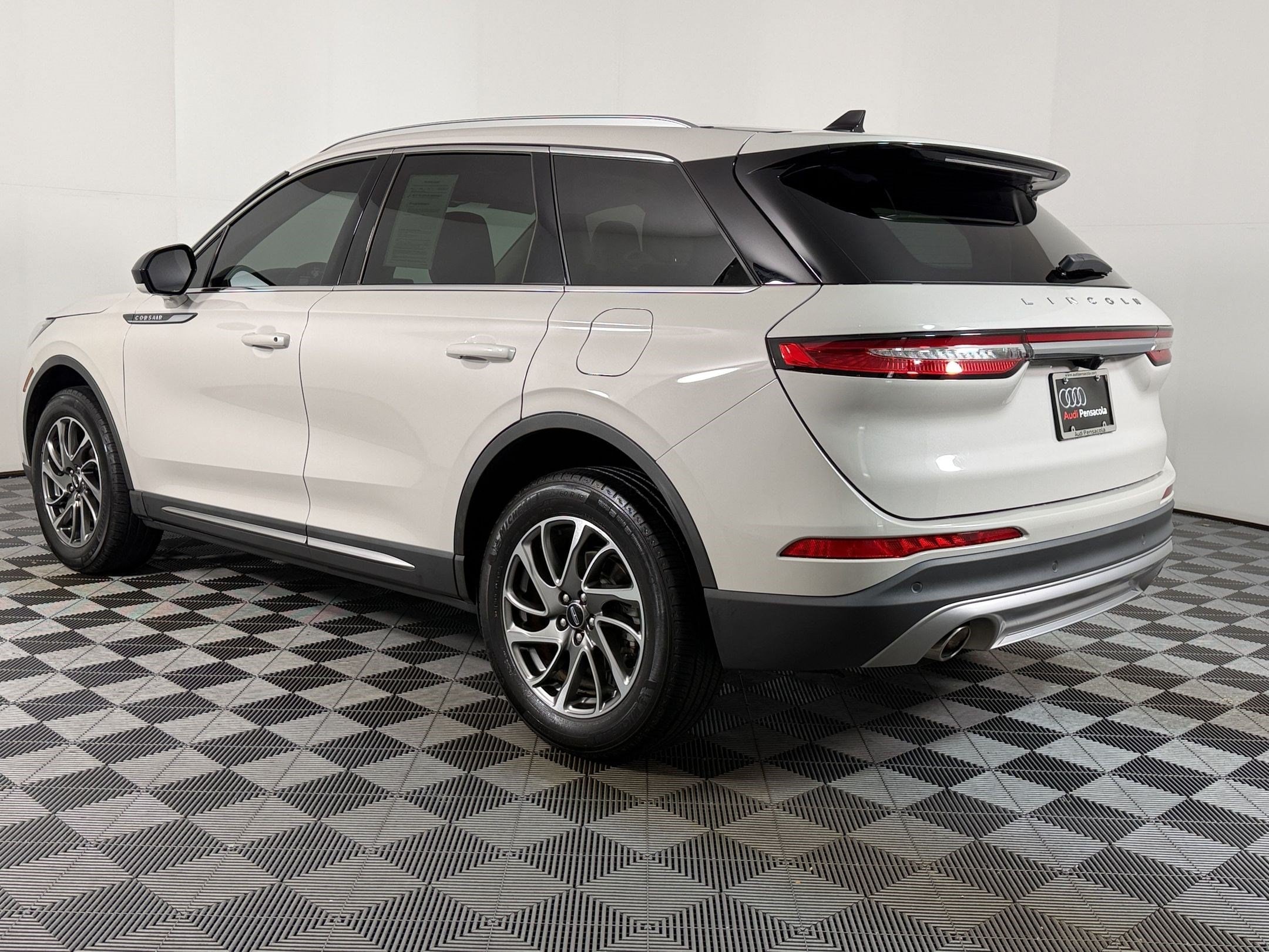 2022 Lincoln Corsair Standard SUV