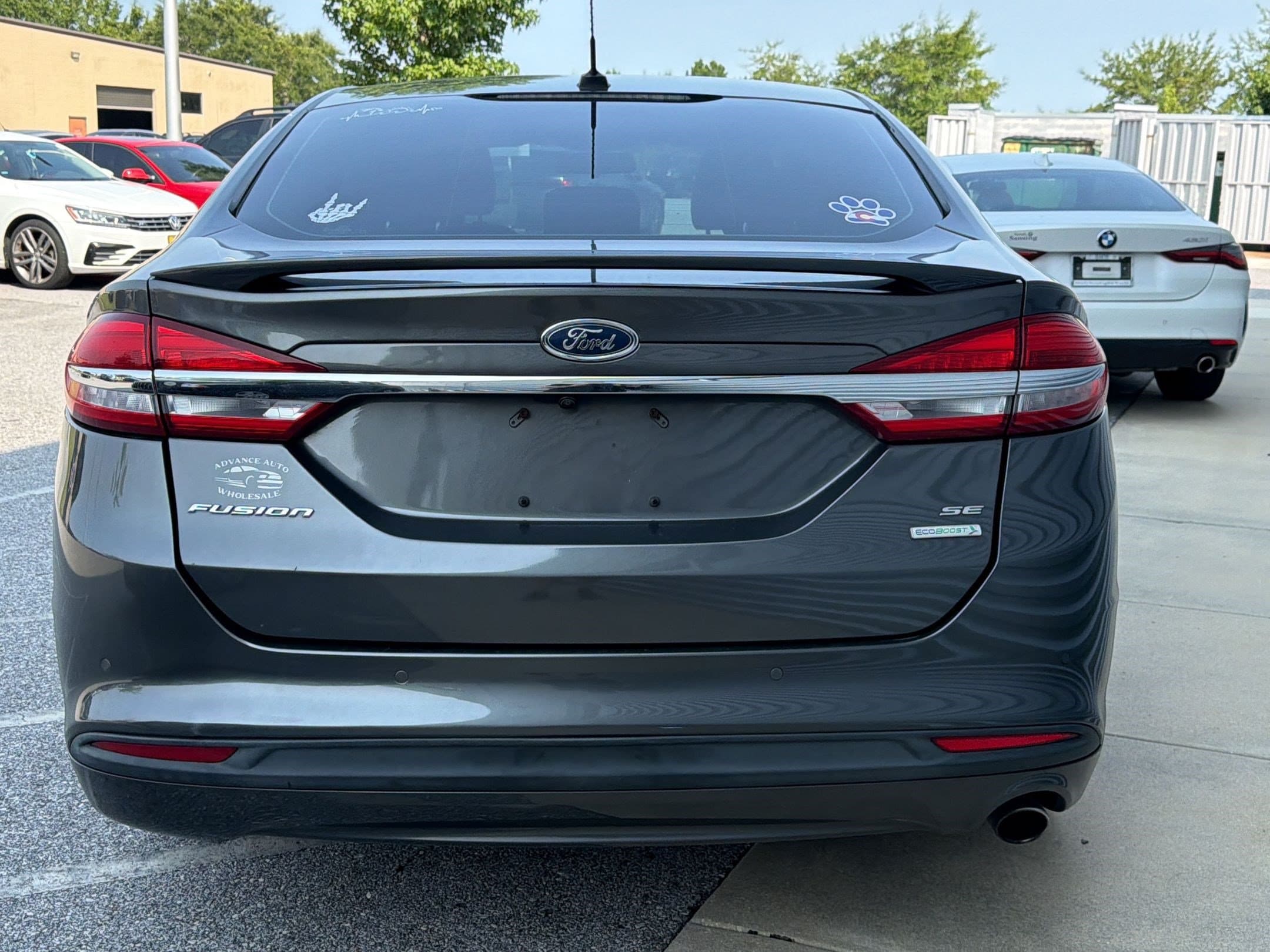 Fusion SE Sedan