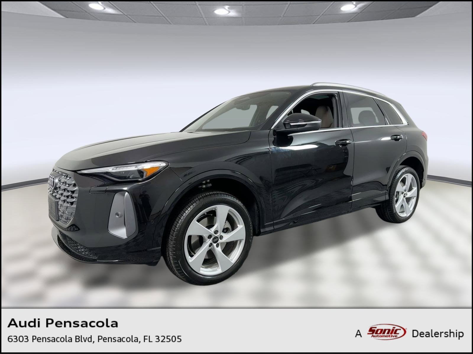 2025 Audi New Q5 Premium Plus's photo