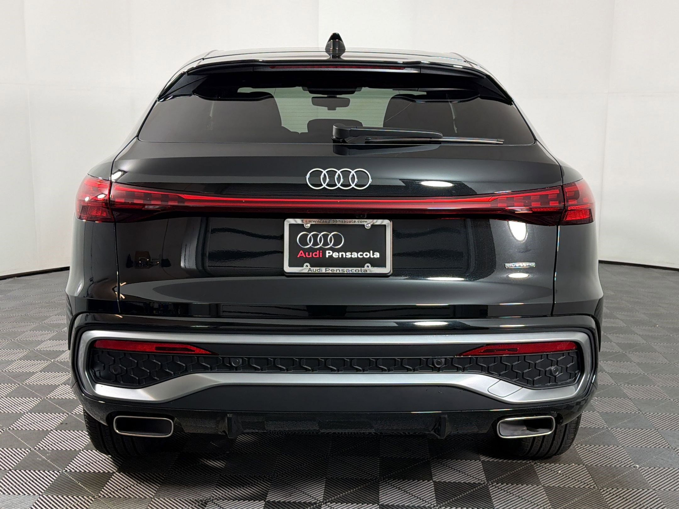 Q5 Sportback Premium Plus SUV