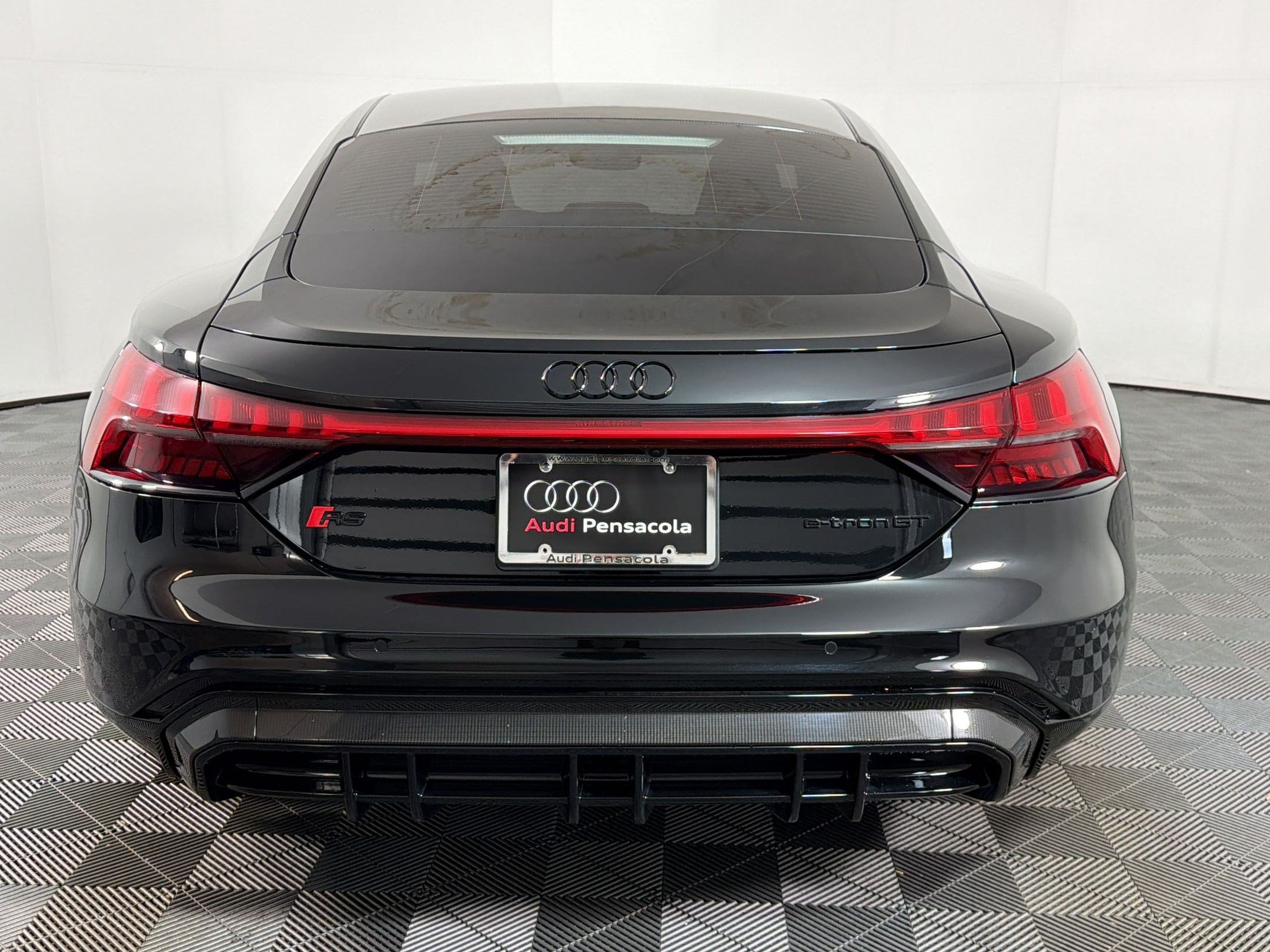 RS E-tron GT Sedan