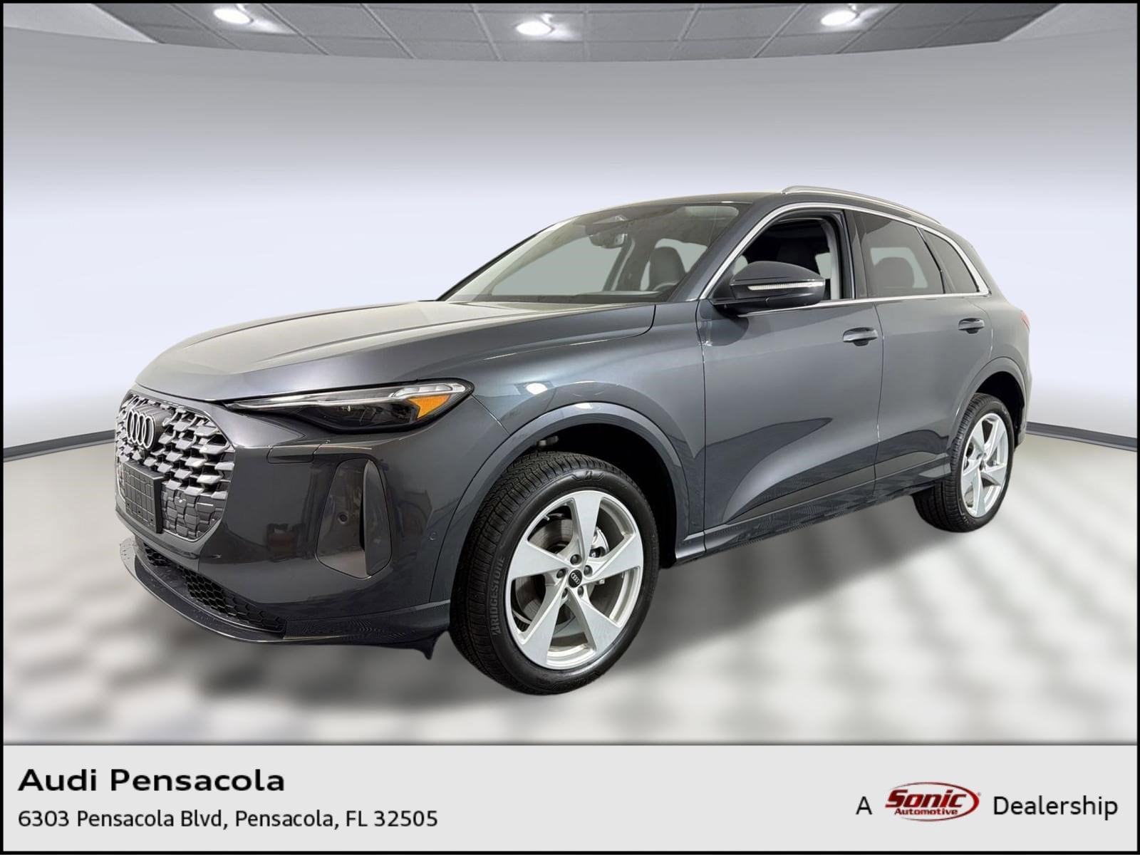2025 Audi Q5 40 Premium Plus's photo
