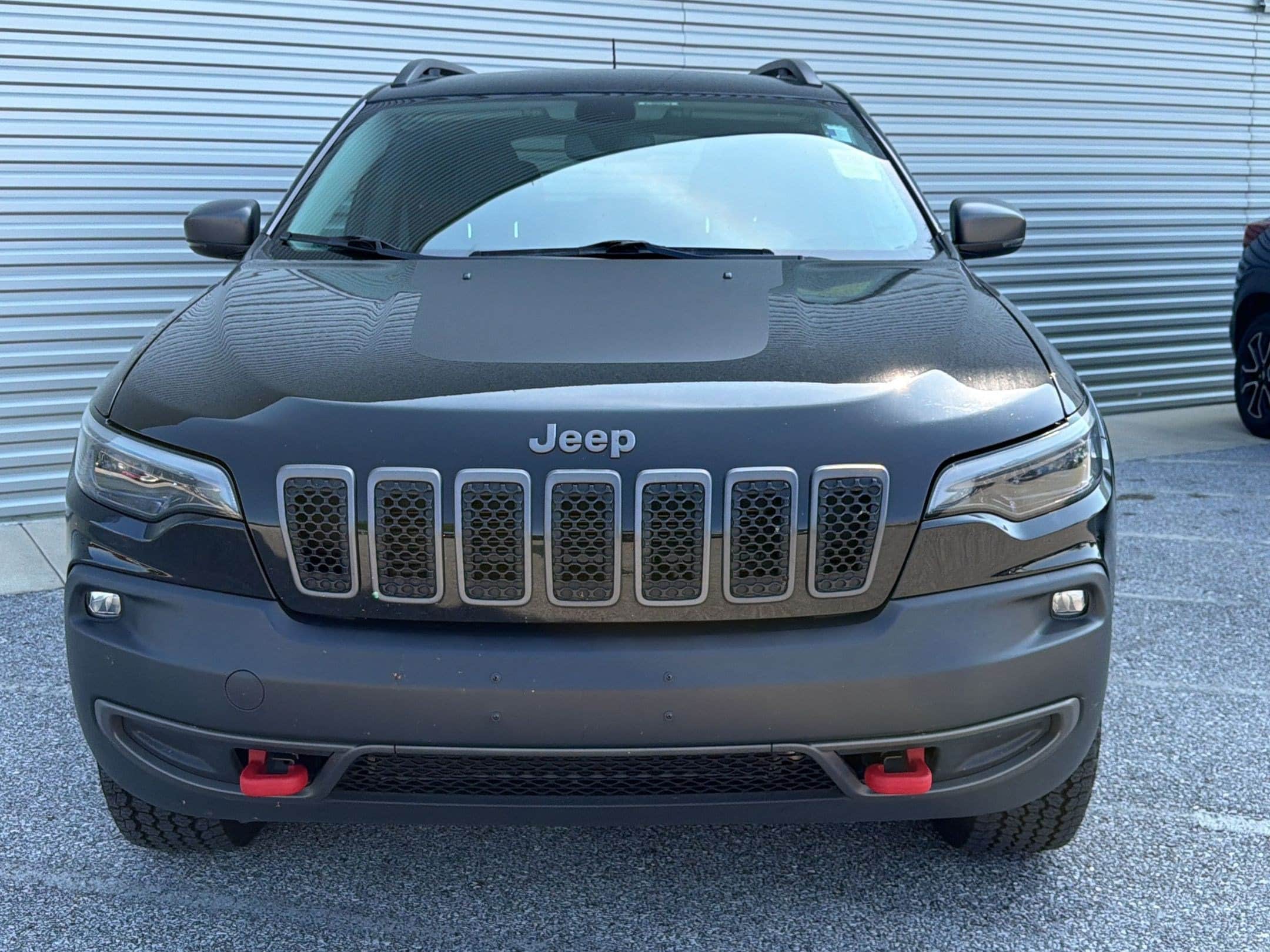 Cherokee Trailhawk SUV