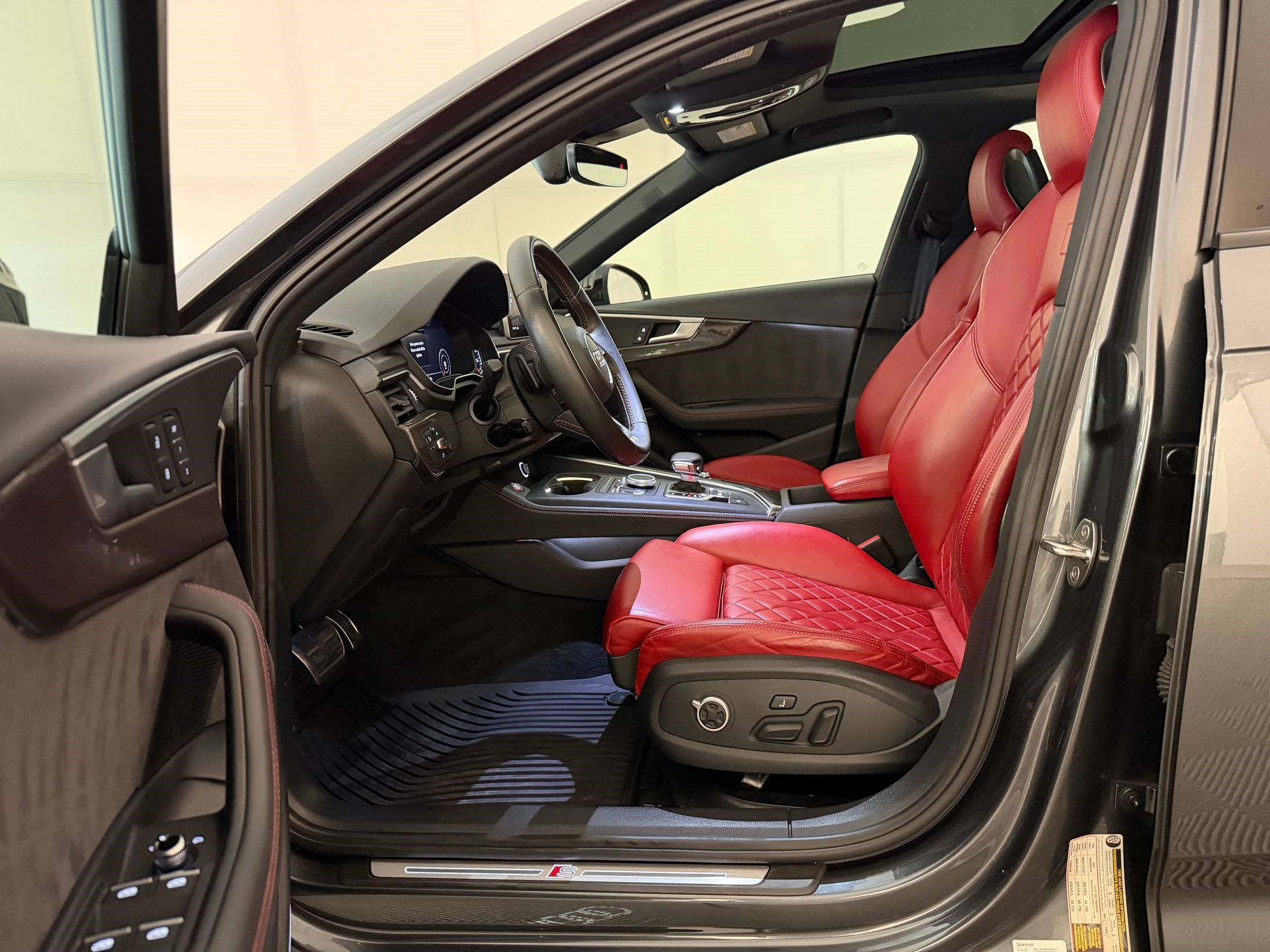 S4 3.0T Premium Plus Sedan
