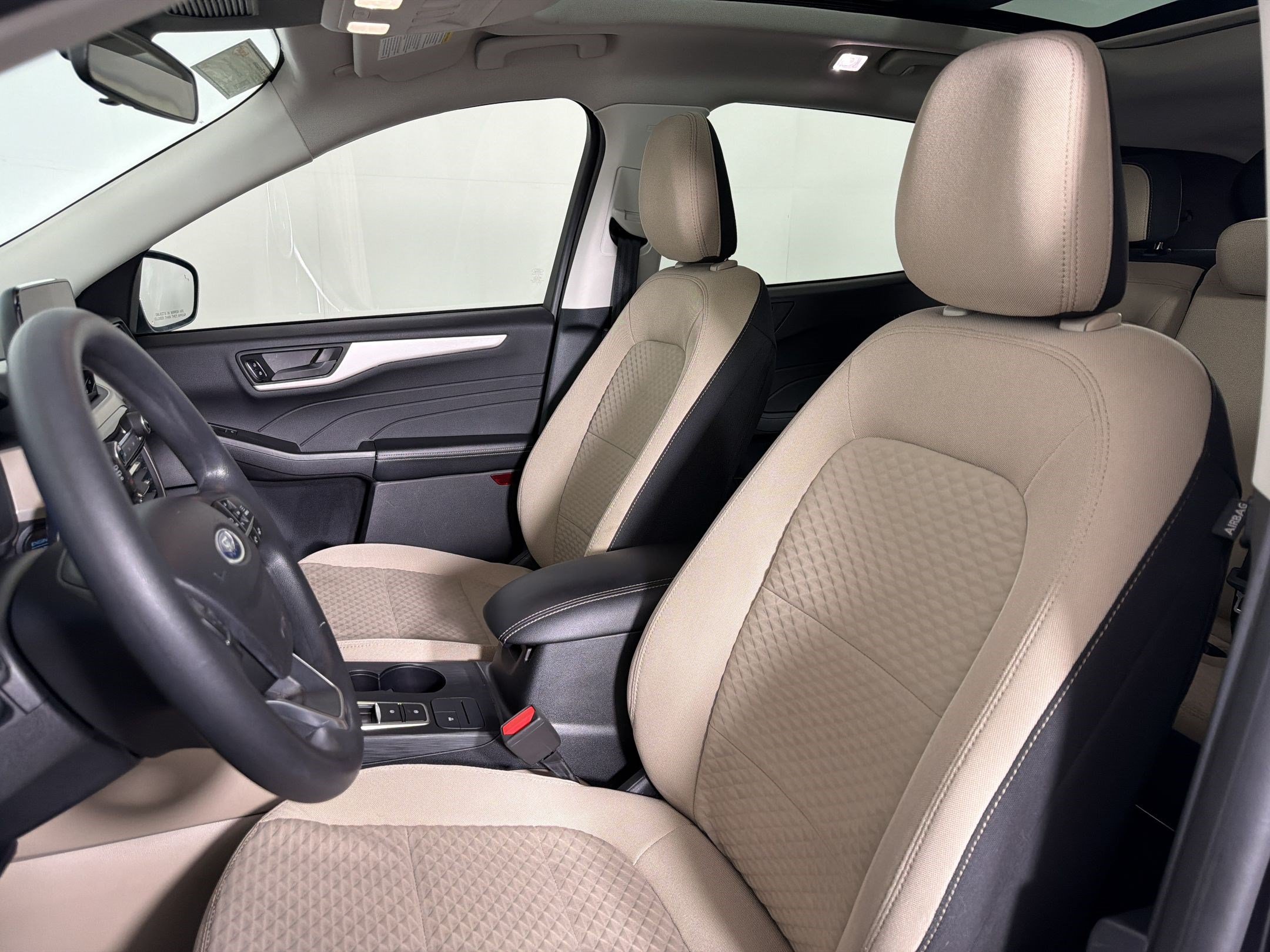 Escape SE Hybrid SUV