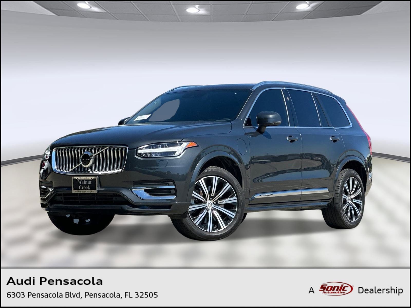 2021 Volvo XC90 Inscription's photo