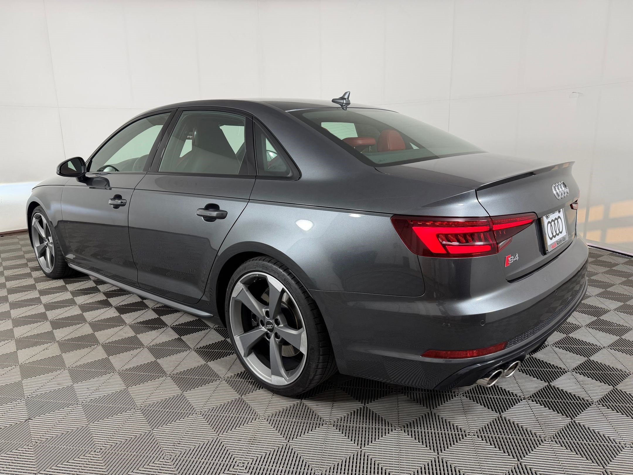 S4 3.0T Premium Plus Sedan
