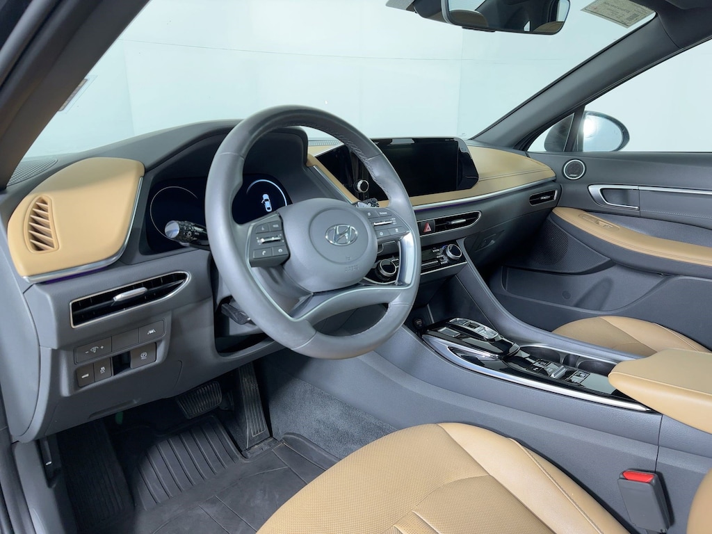 Used 2021 Hyundai Sonata Limited Sedan