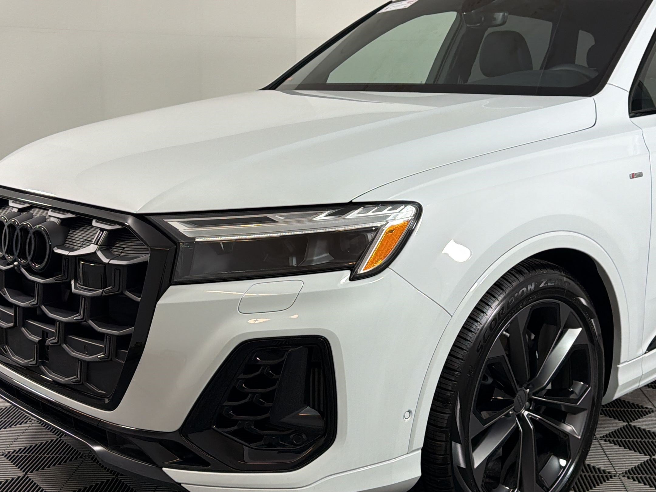 2026 Audi Q7 S Line Premium Plus - Photo 9