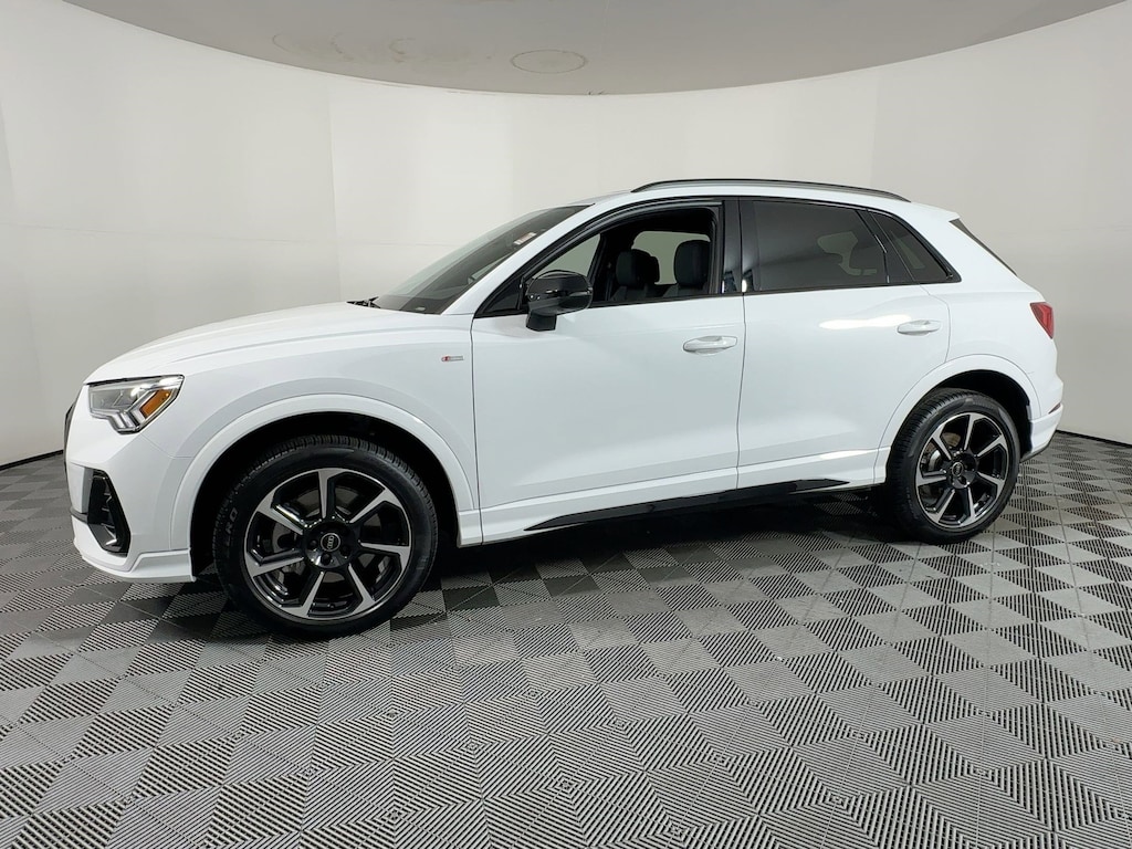 New 2025 Audi Q3 45 S line Premium Plus SUV