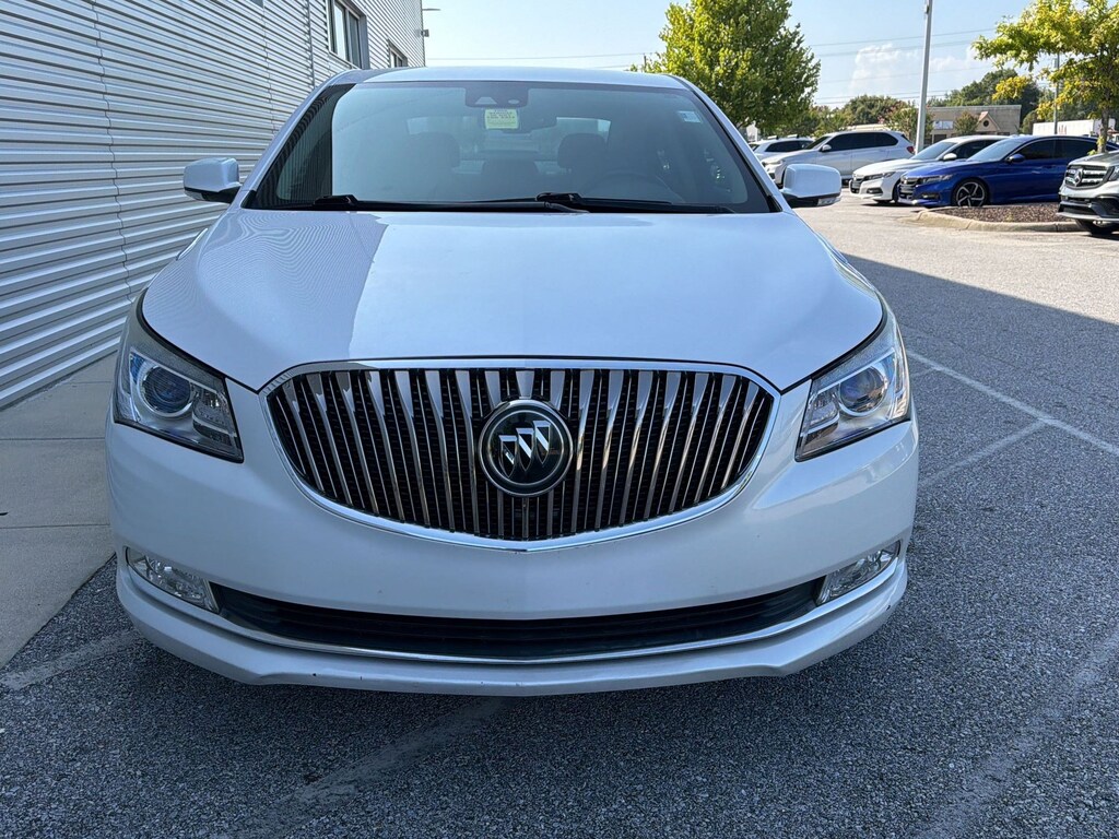 Used 2015 Buick LaCrosse Premium II Sedan