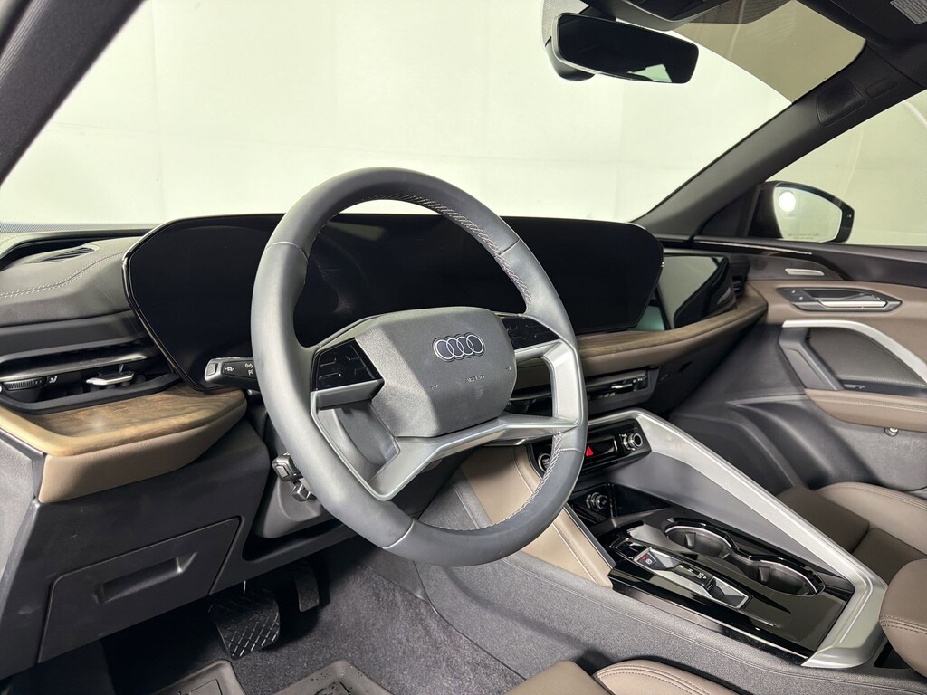 Used 2025 Audi Q5 2.0T Premium Plus SUV