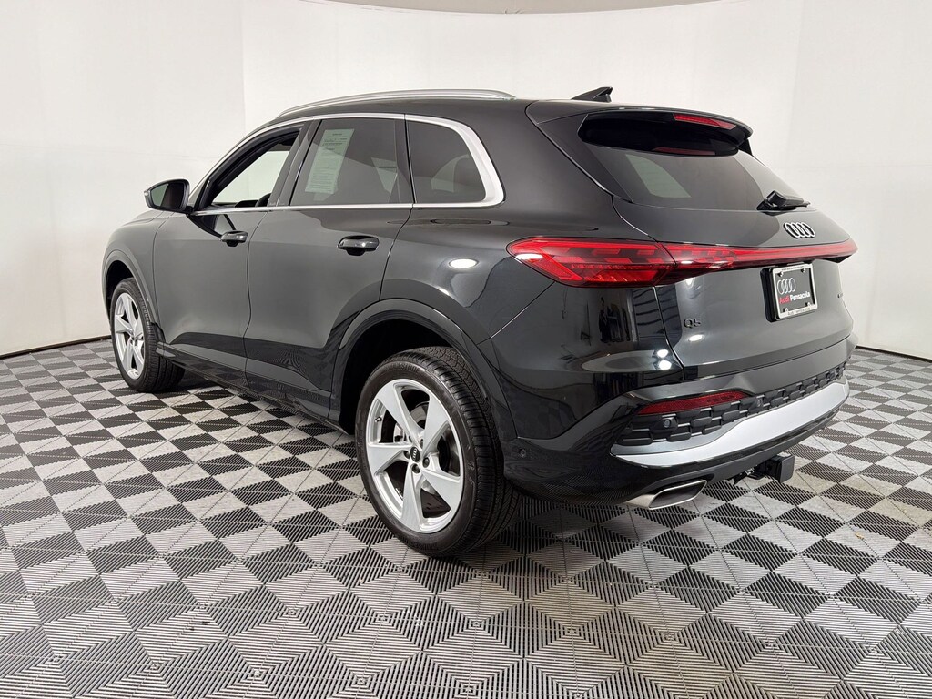 Used 2025 Audi Q5 2.0T Premium Plus SUV